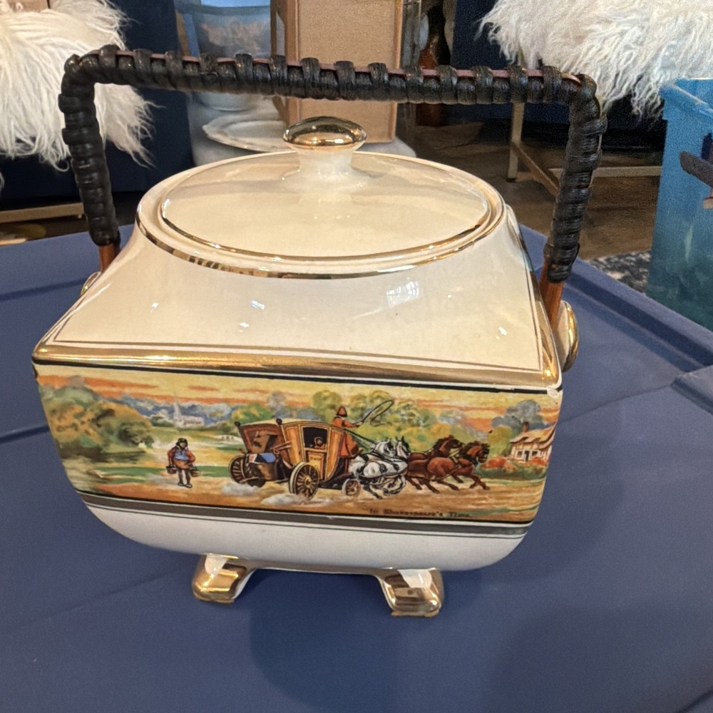 Antique 1920 Lancaster & Sons Lidded Biscuit Jar In Shakespeare's Time Gold Trim